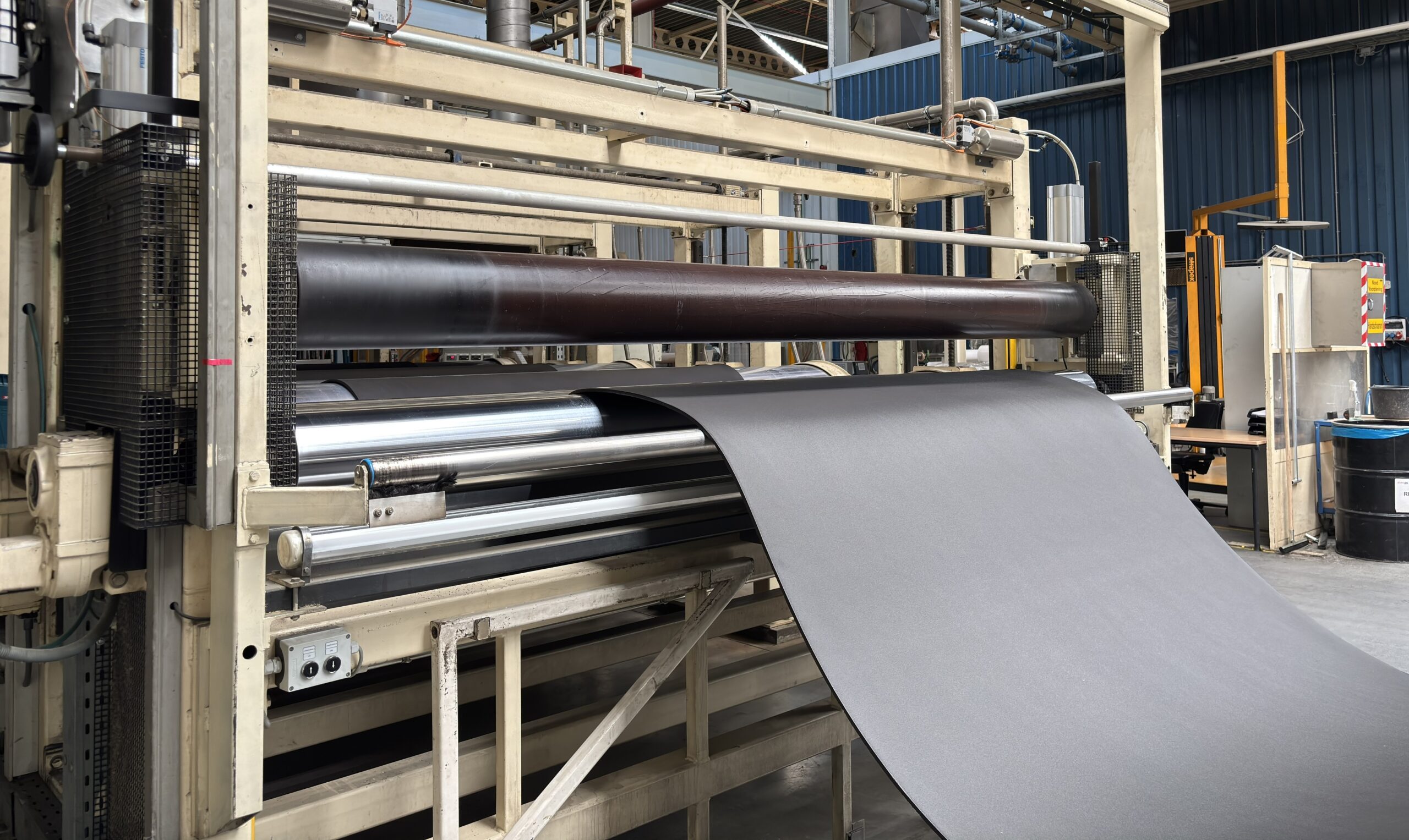 PLC-Engineers-at-work-at-Jan-de-Rijk